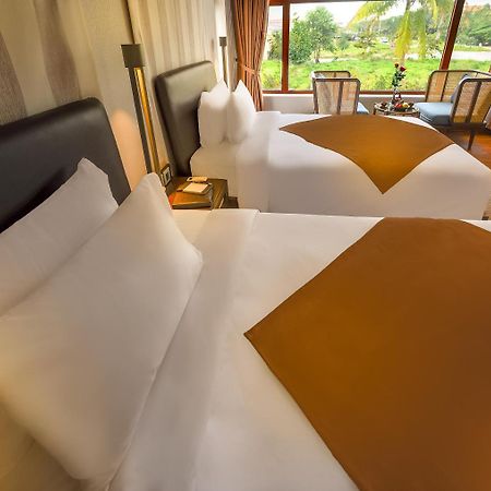 The Blossom Hoi An Ocean Front Hotel & Spa Εξωτερικό φωτογραφία