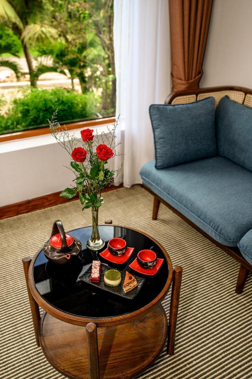 The Blossom Hoi An Ocean Front Hotel & Spa Εξωτερικό φωτογραφία