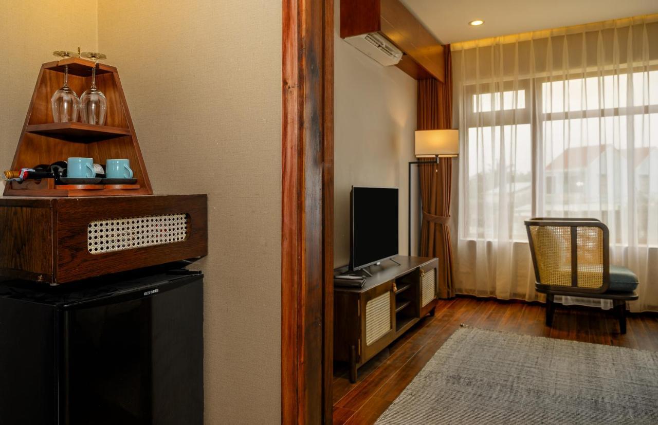The Blossom Hoi An Ocean Front Hotel & Spa Εξωτερικό φωτογραφία