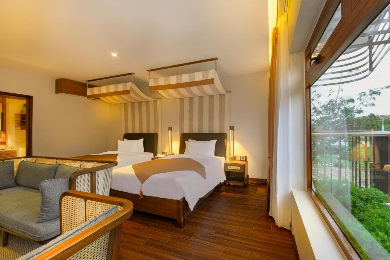 The Blossom Hoi An Ocean Front Hotel & Spa Εξωτερικό φωτογραφία