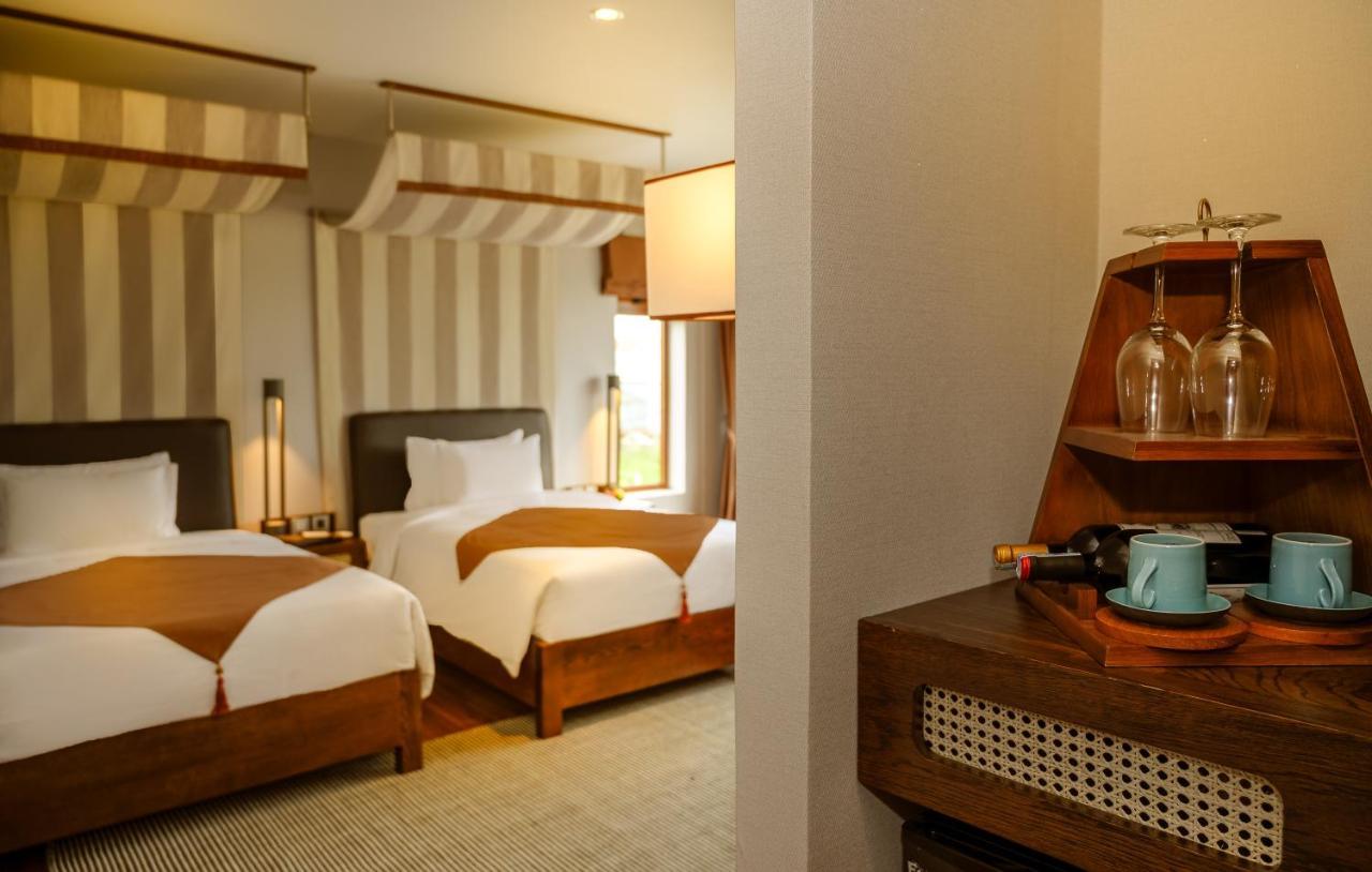 The Blossom Hoi An Ocean Front Hotel & Spa Εξωτερικό φωτογραφία