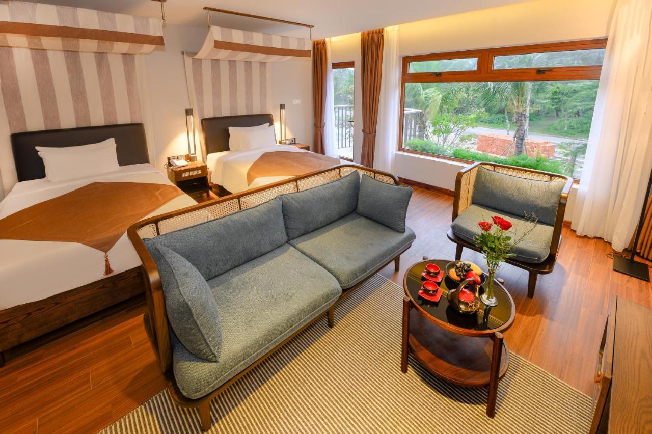 The Blossom Hoi An Ocean Front Hotel & Spa Εξωτερικό φωτογραφία