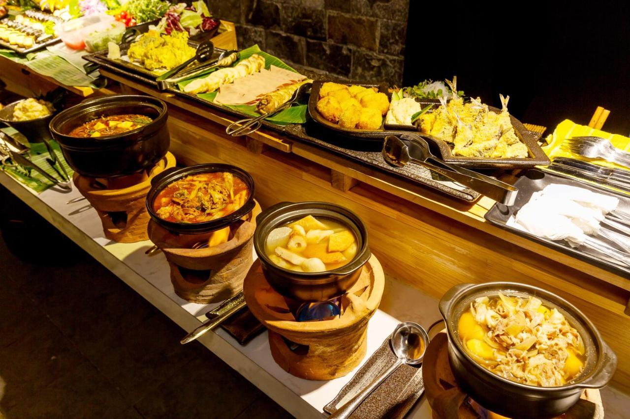 The Blossom Hoi An Ocean Front Hotel & Spa Εξωτερικό φωτογραφία